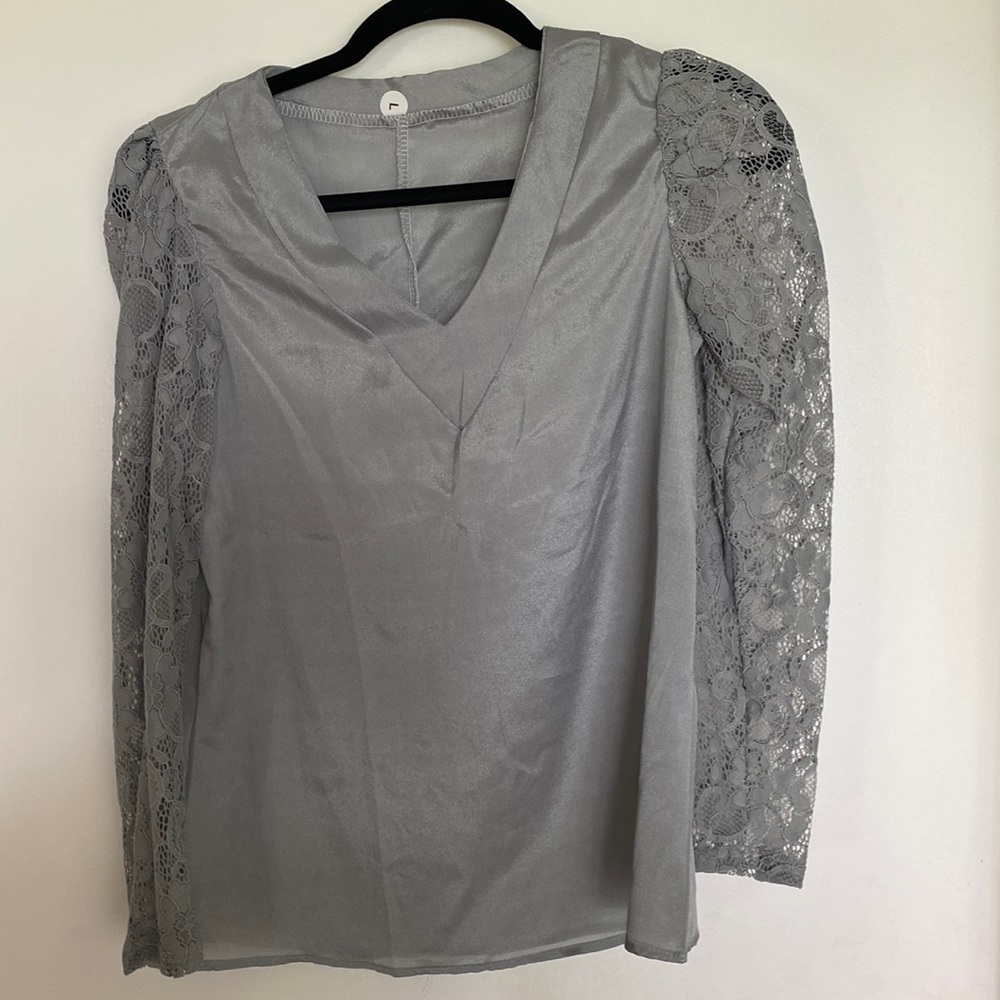 Dress shirt with lace sleeves